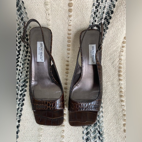 BRUNO MAGLI Size 10 Brown Fabric Open Toe Pumps main image 0
